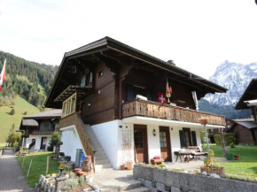 Stunning Apartment in Lenk im Simmental with Terrace